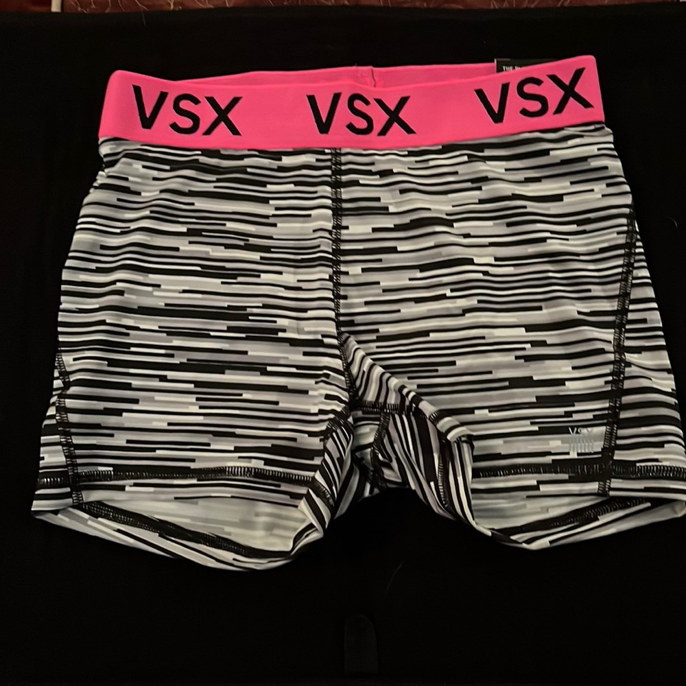 VSX short